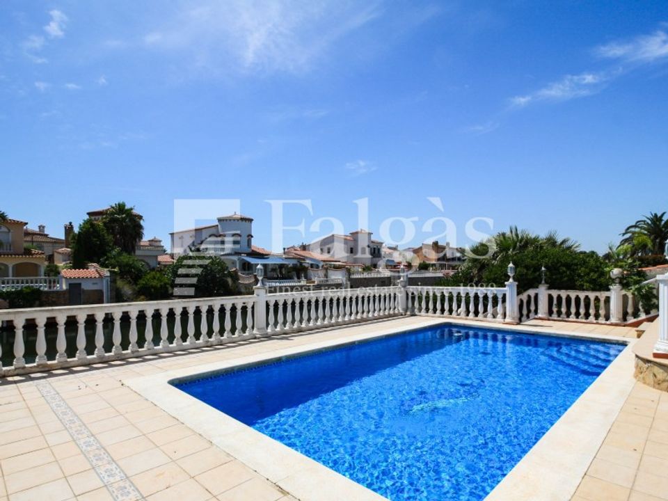 Villa i Empuriabrava, Gerona - foto 3