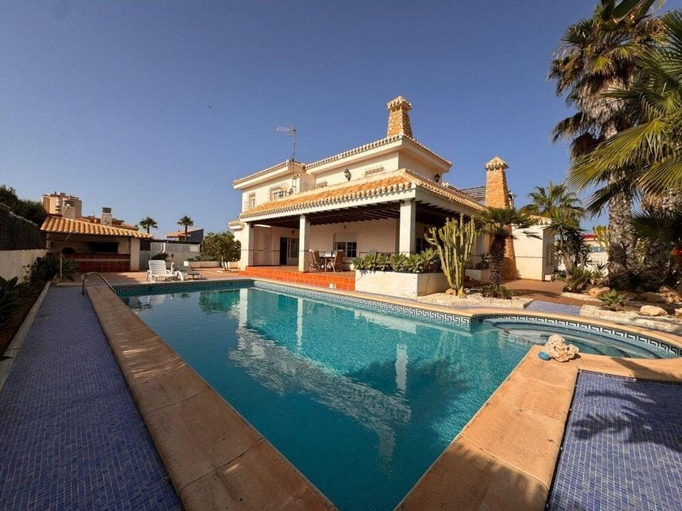 Villa i La Manga Del Mar Menor, Murcia - foto 1