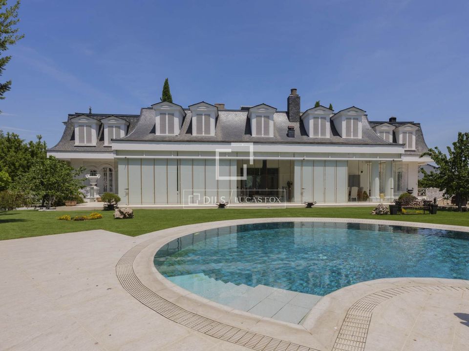 Villa i Pozuelo De Alarcon, Madrid - foto 2