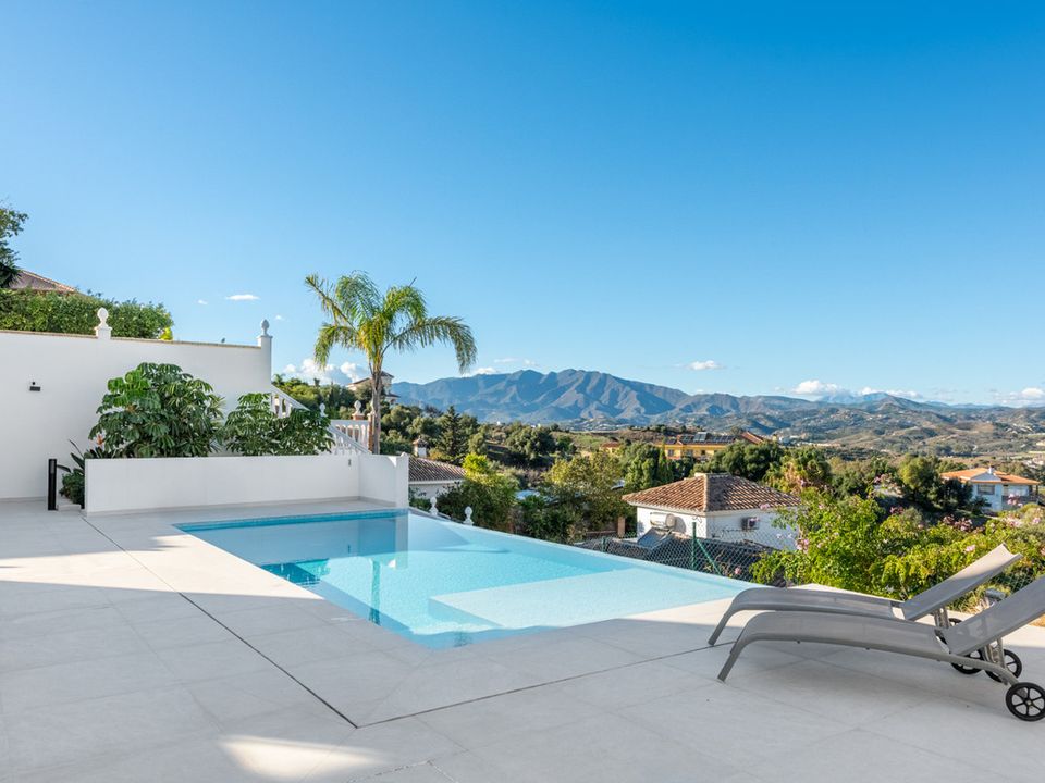 Villa i Cerros Del Aguila, Malaga - foto 4