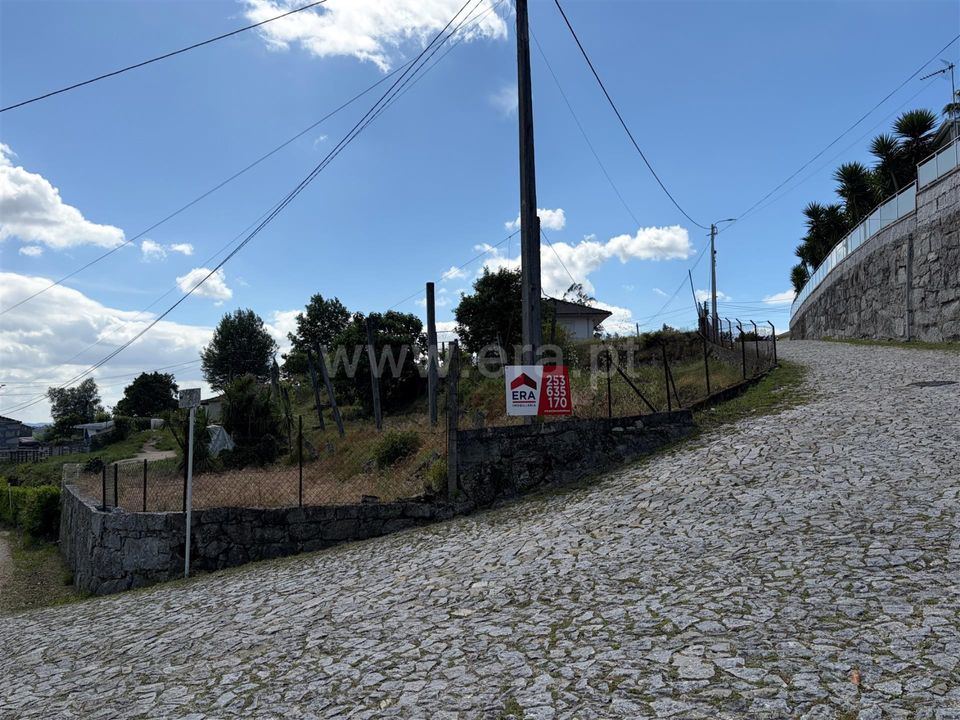 Helårsgrund i Povoa de Lanhoso, Braga - foto 2
