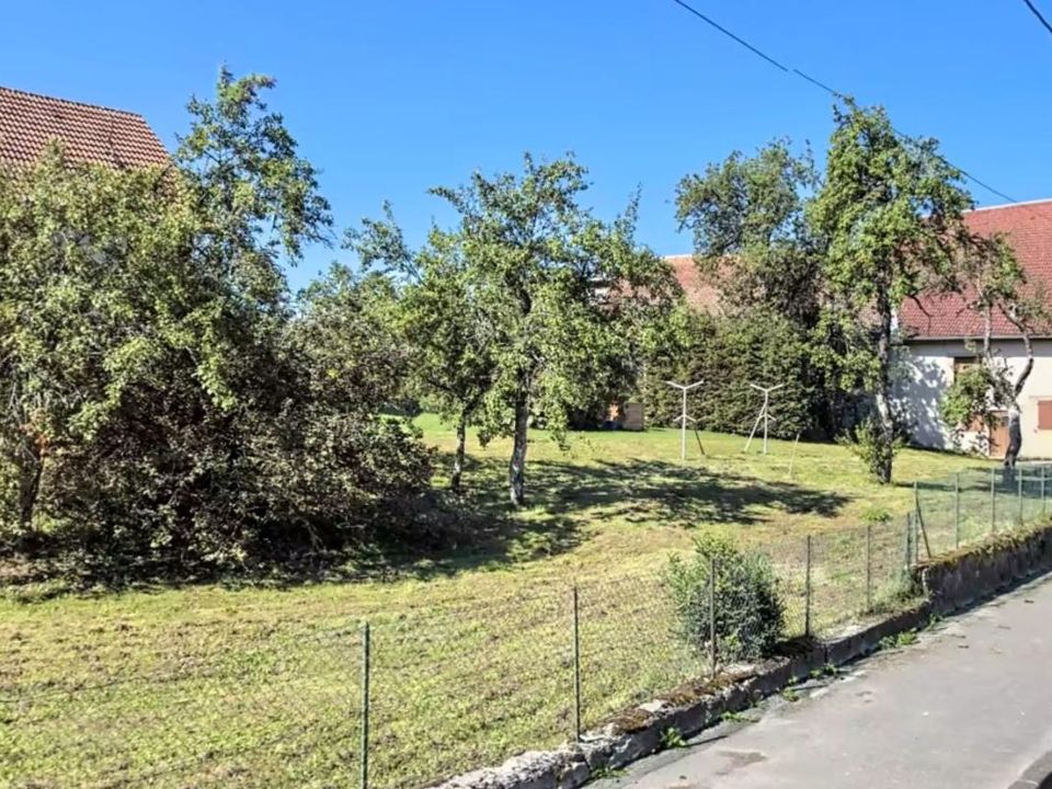 Helårsgrund i Valdahon, Doubs - foto 1