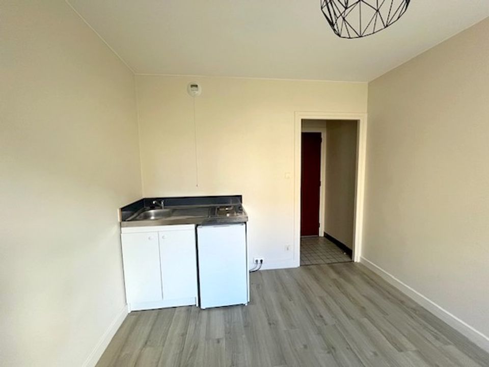 Studio in Clermont-Ferrand, Puy-de-Dome - photo 2