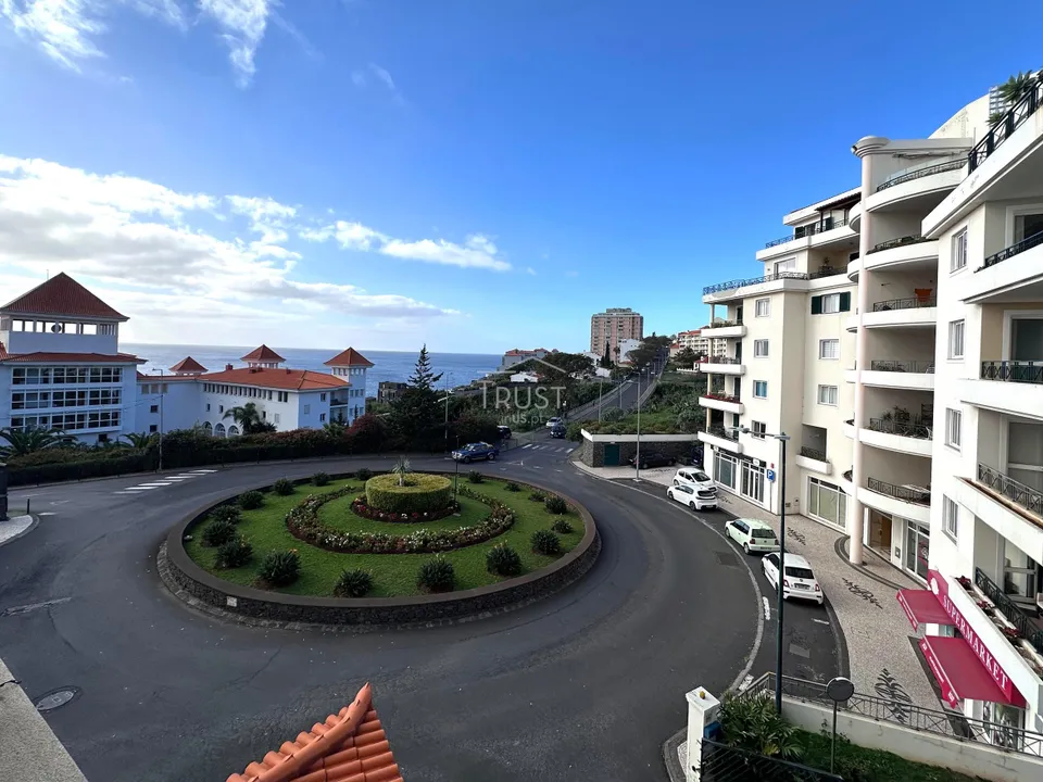 Lejlighed i Canico de Baixo, Madeira - foto 1