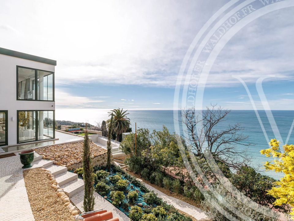 Вилла в Roquebrune-Cap-Martin, Alpes-Maritimes - фотография 3