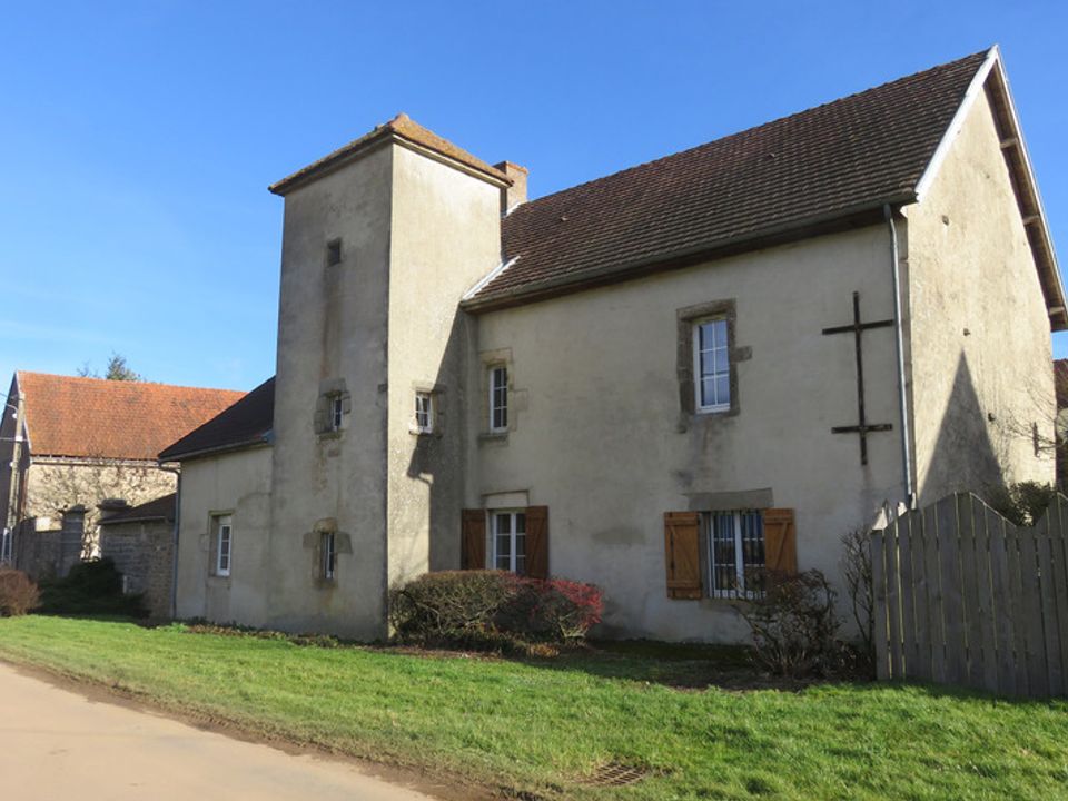 Villa i Semur-en-Auxois, Cote-d'Or - foto 1