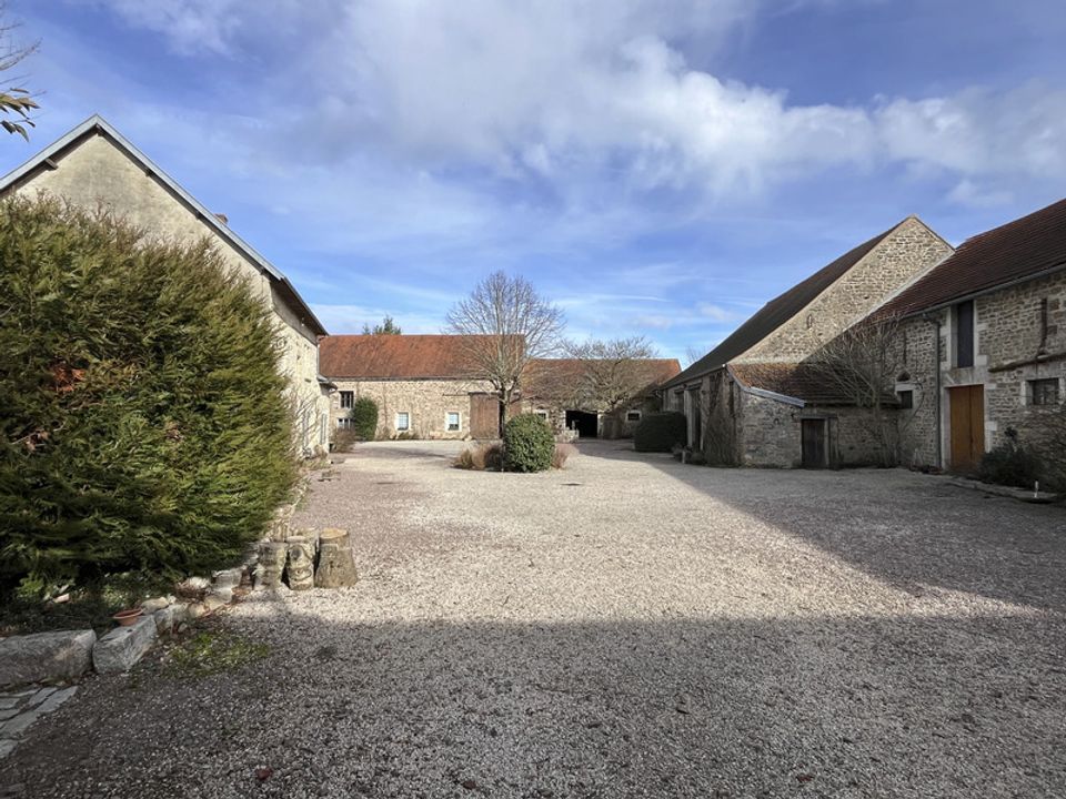 Villa i Semur-en-Auxois, Cote-d'Or - foto 4