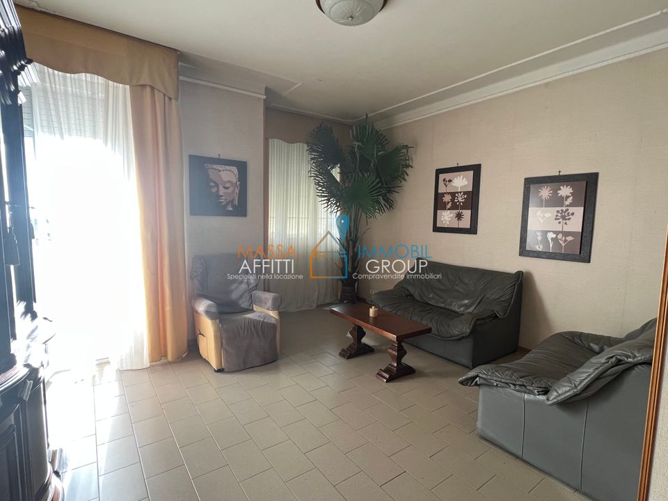 Lejlighed i Carrara, Massa and Carrara - foto 3