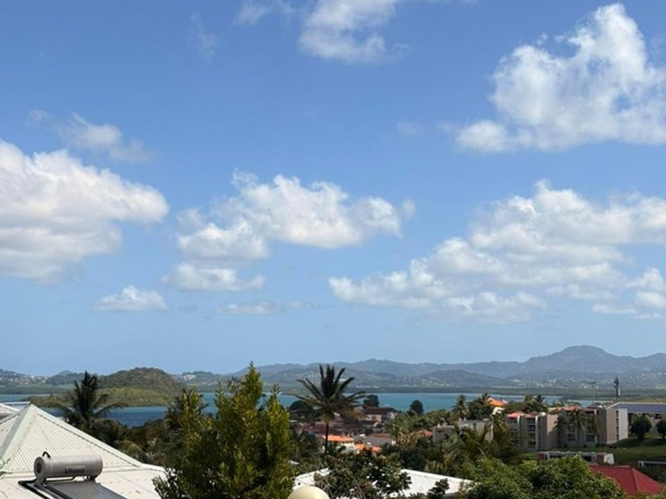 Lejlighed i Les Trois-Ilets, Martinique - foto 1