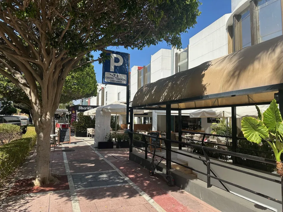 L'establiment comercial a Puerto Banus, Malaga - foto 2