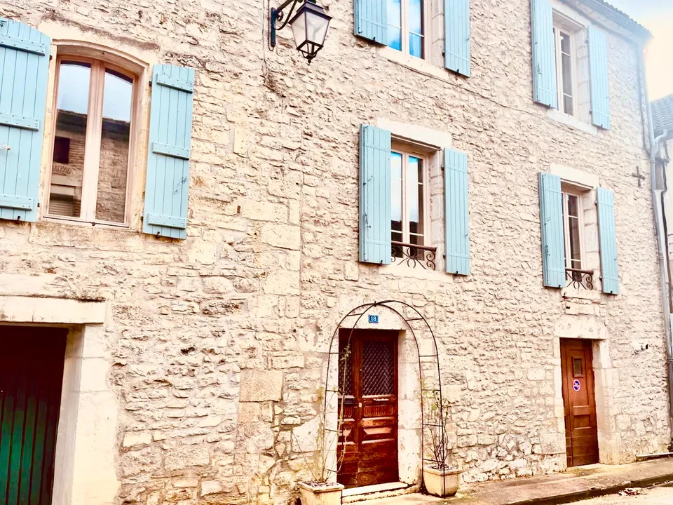 Villa i Prayssac, Lot - bilde 1