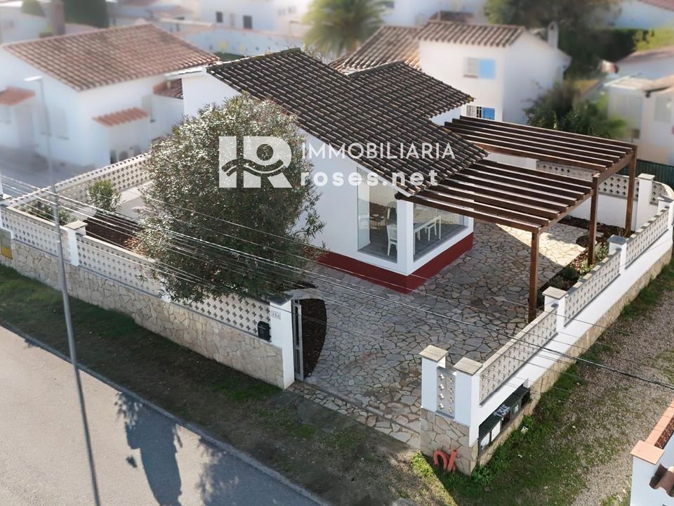 Villa i Empuriabrava, Gerona - foto 2