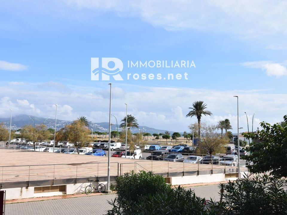 Lejlighed i Empuriabrava, Gerona - foto 2