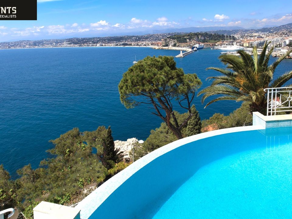 Villa in Nice, Alpes-Maritimes - foto 2