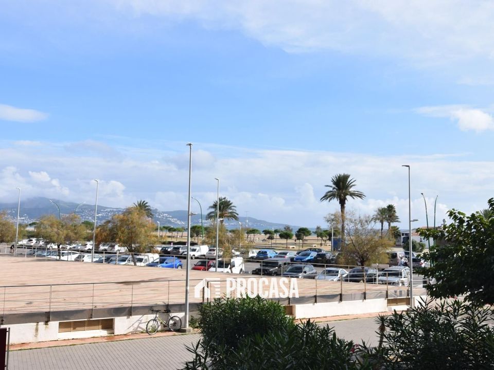 Lejlighed i Empuriabrava, Gerona - foto 1
