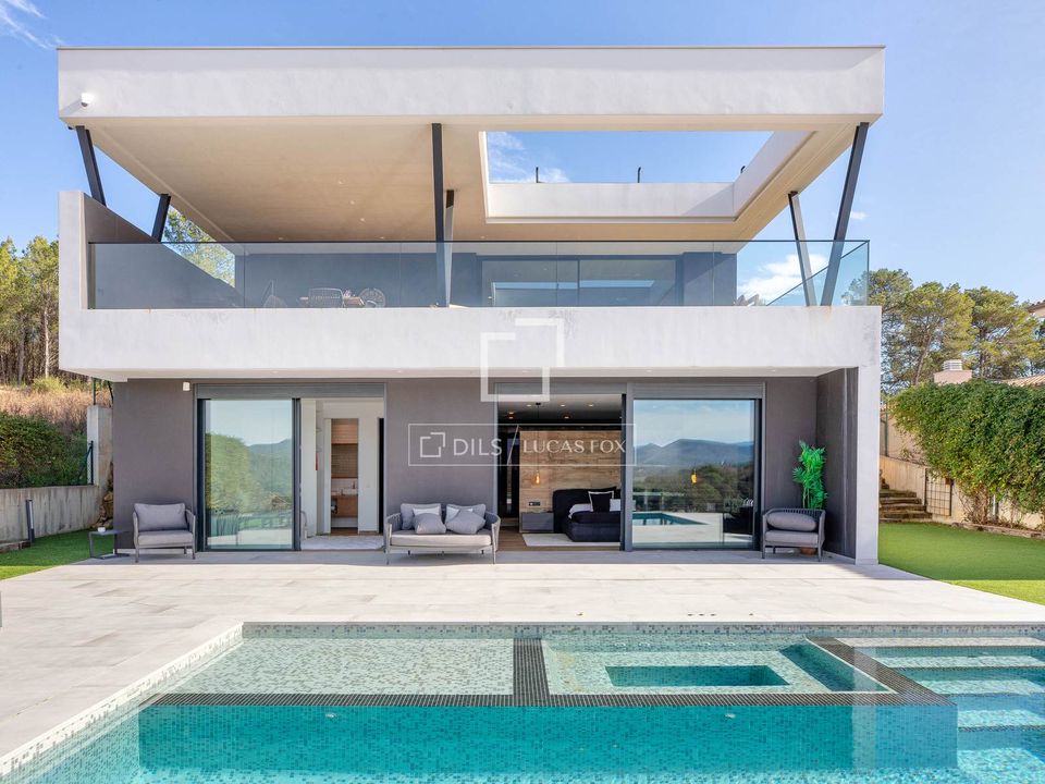Villa en Sant Julia De Ramis, Gerona - foto 1
