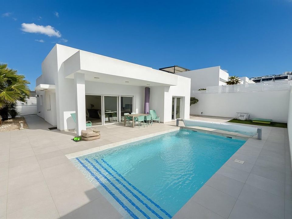 Villa i Benijofar, Alicante - foto 1