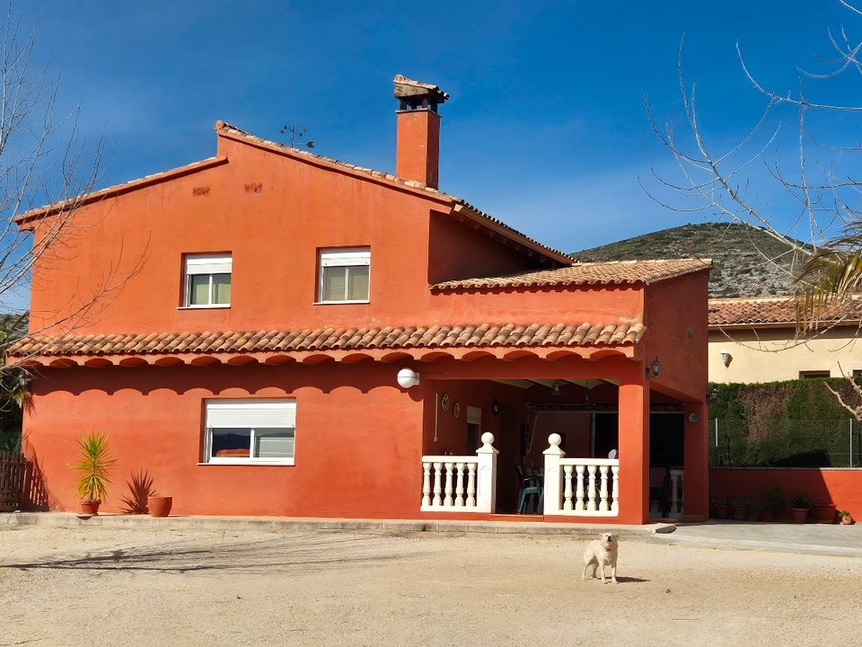 Villa a Ontinyent, Valencia - foto 1