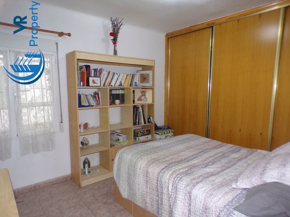 Lejlighed i Alicante, Alicante - foto 1