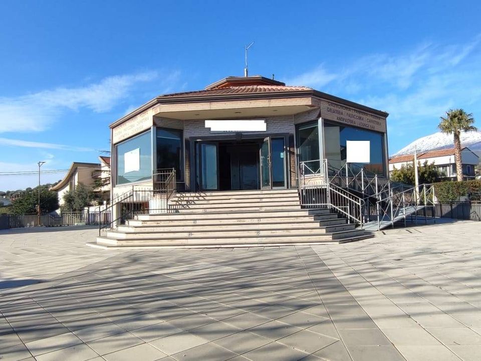 Erhvervsejendom i Santa Maria di Licodia, Catania - foto 1