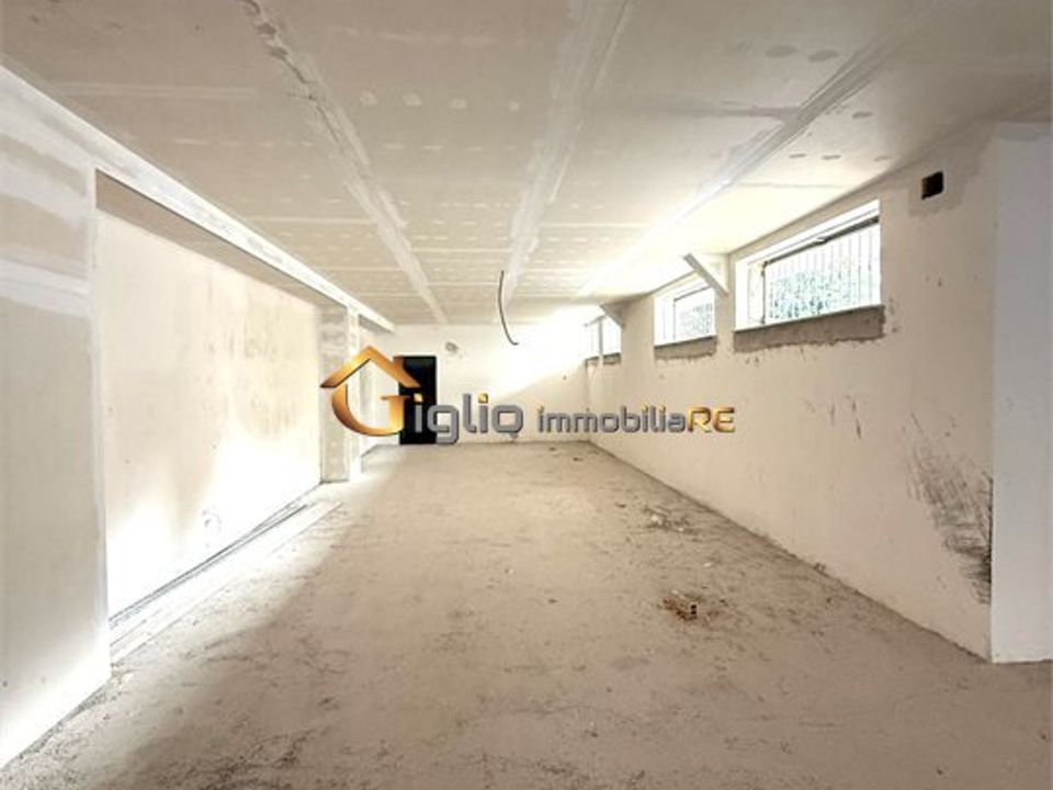 Erhvervsejendom i Cardito, Naples - foto 2