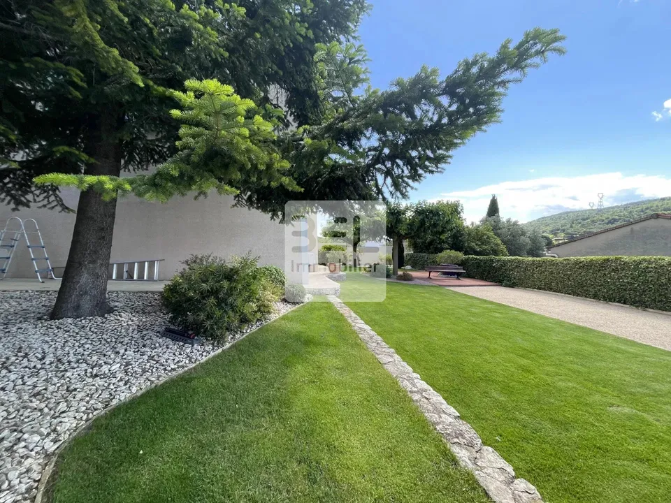 Villa i Bagnols-sur-Cèze, Gard - foto 3