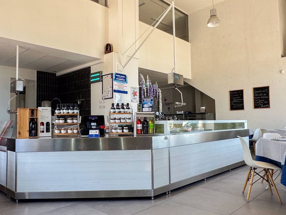Erhvervsejendom i Manfredonia, Foggia - foto 2