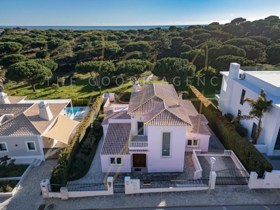 Villa i Almancil, Faro - foto 1
