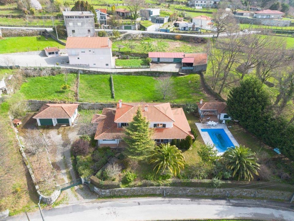 Villa i Castro Daire, Viseu - foto 1