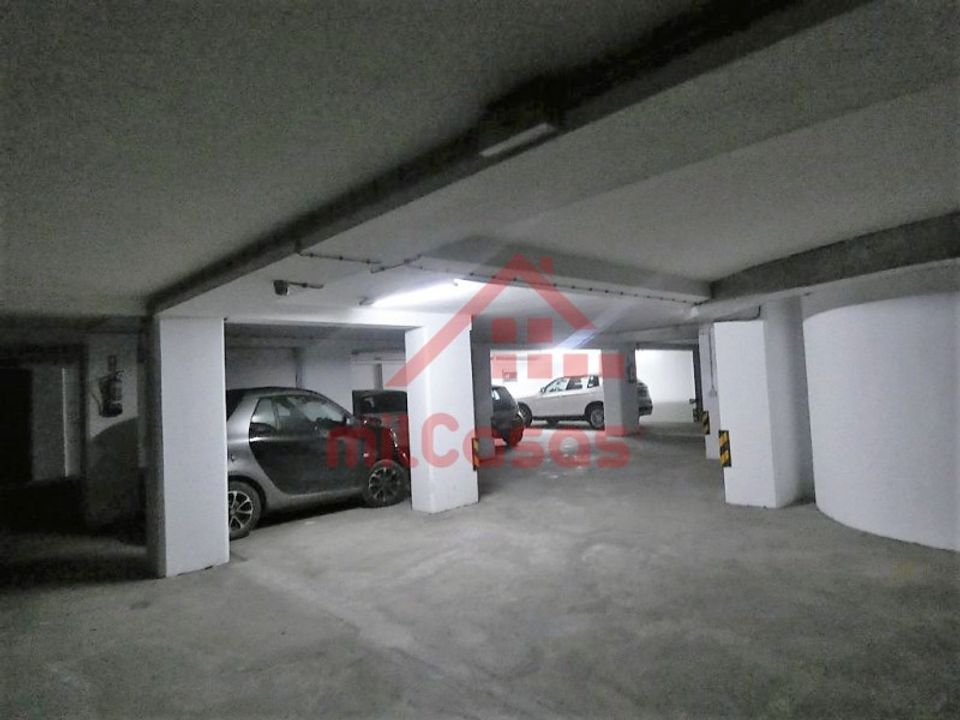 Parkeringsplads i Matacaes, Lisbon - foto 4