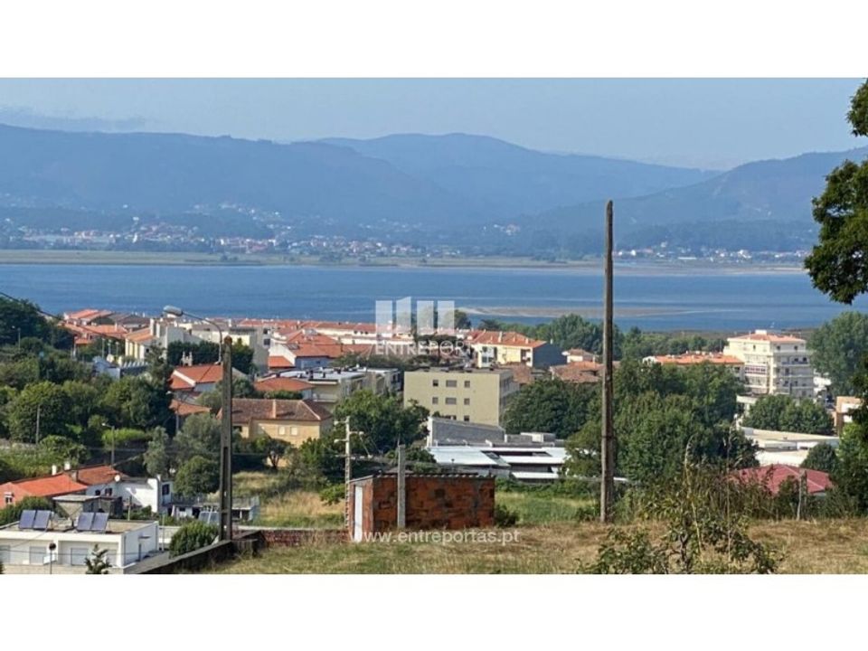 Helårsgrund i Caminha, Viana do Castelo - foto 1