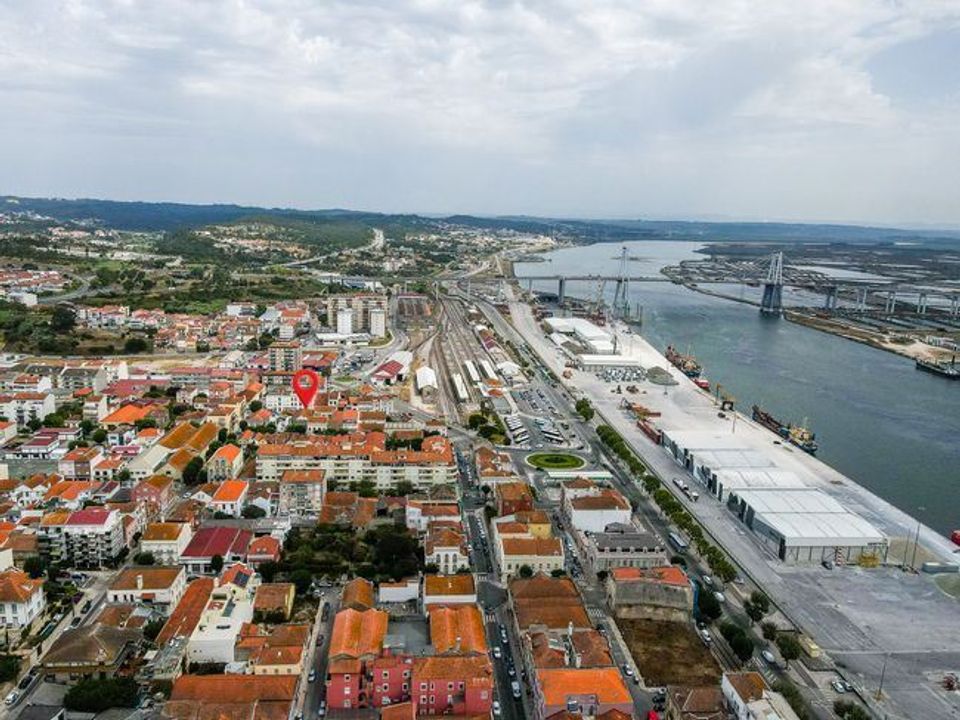Erhvervsejendom i Figueira da Foz, Coimbra - foto 1
