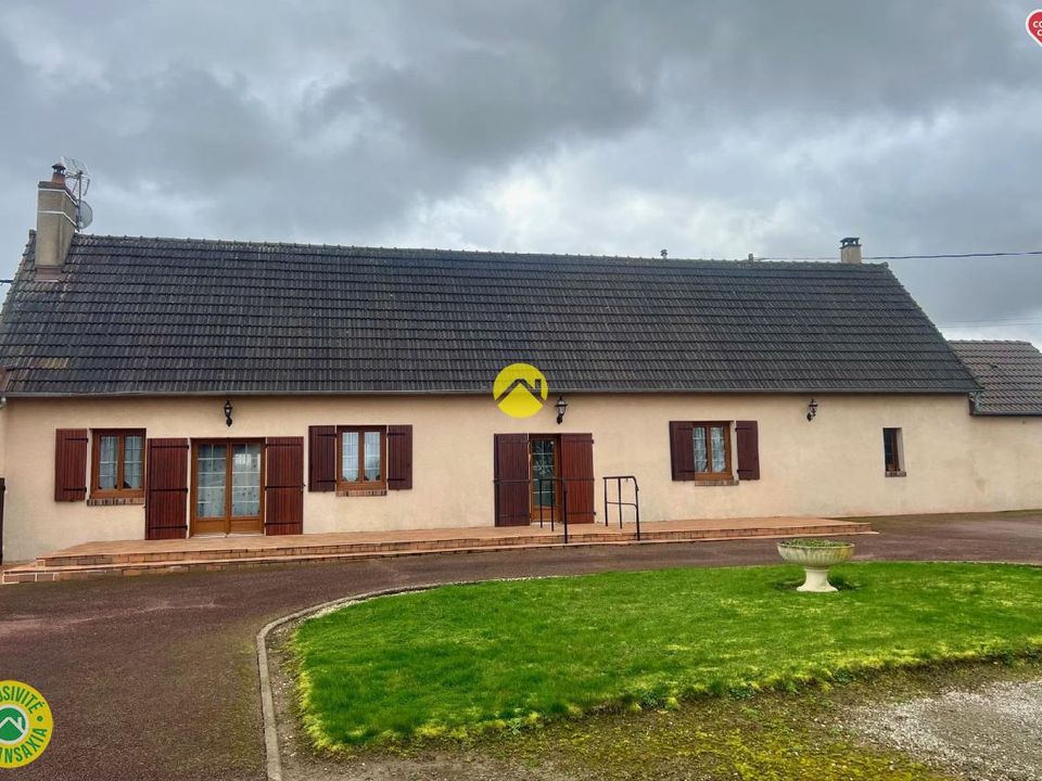 Villa i Dammarie-sur-Loing, Loiret - foto 1