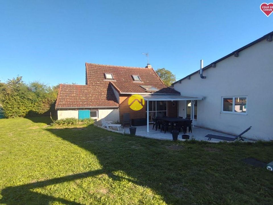 Villa i Saint-Hilaire, Allier - foto 1
