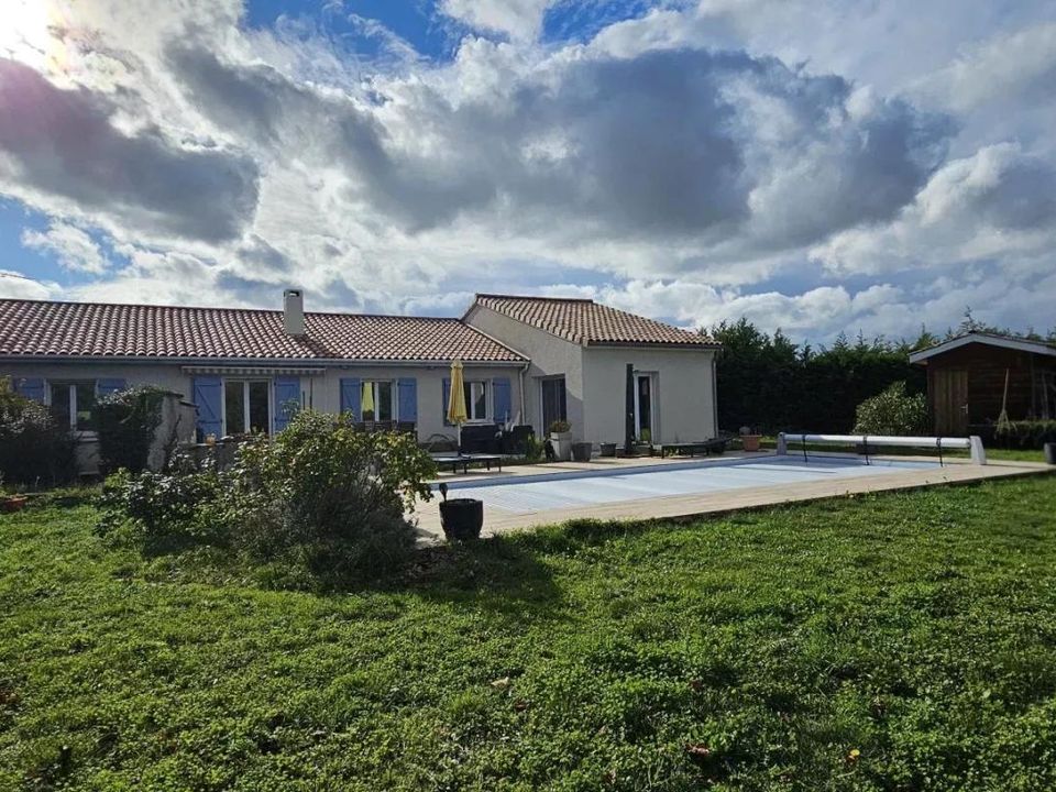 Villa i Carbonne, Haute-Garonne - foto 1