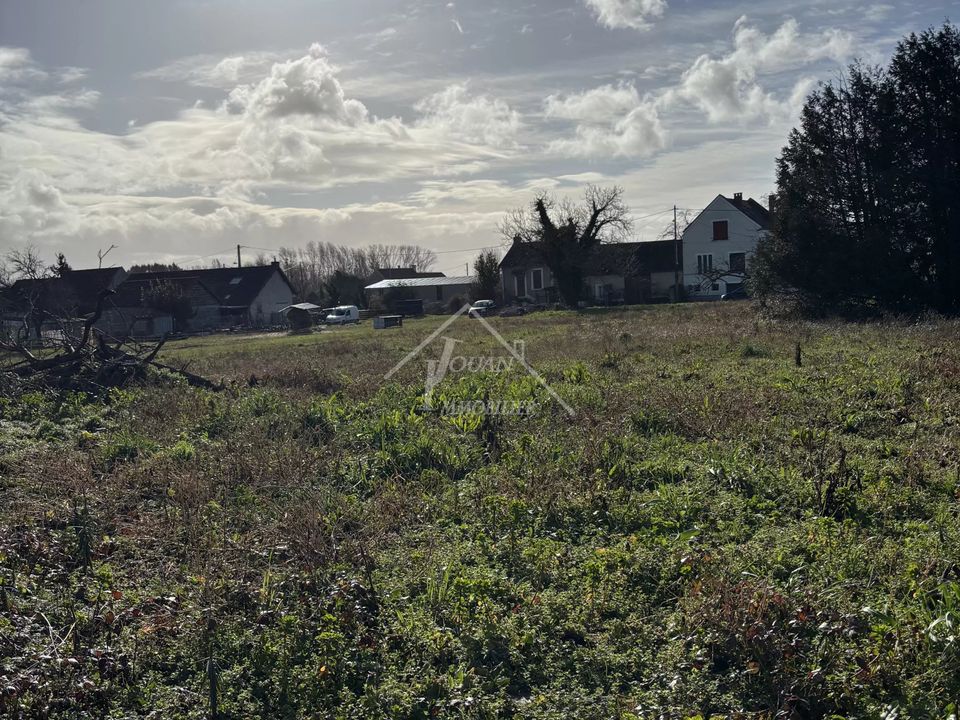 Helårsgrund i Étroussat, Allier - foto 4