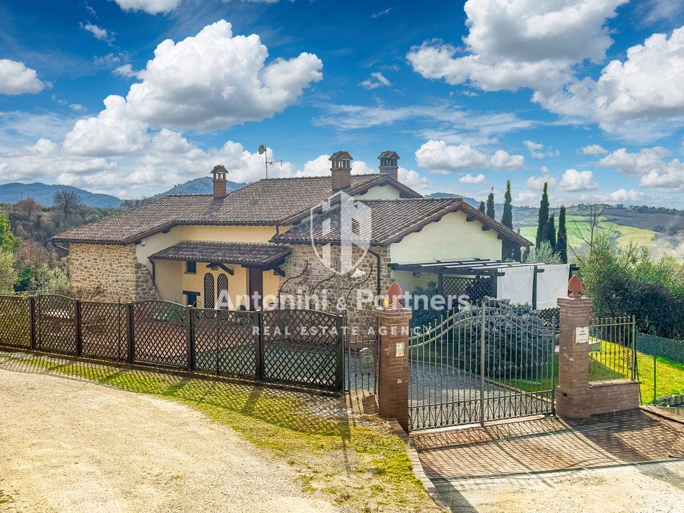 Villa i Collazzone, Perugia - foto 1