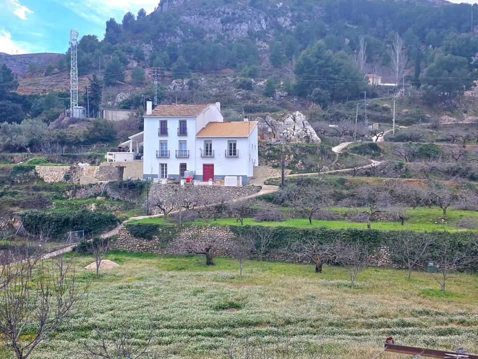 Villa a Guadalest, Alicante - foto 1