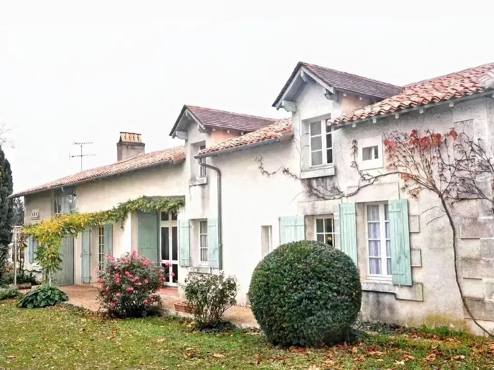 Villa i Saint-Aulaye-Puymangou, Dordogne - foto 1
