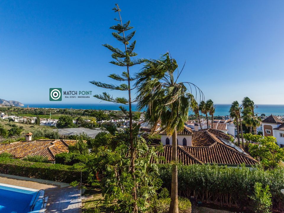 Lejlighed i Nerja, Malaga - foto 1
