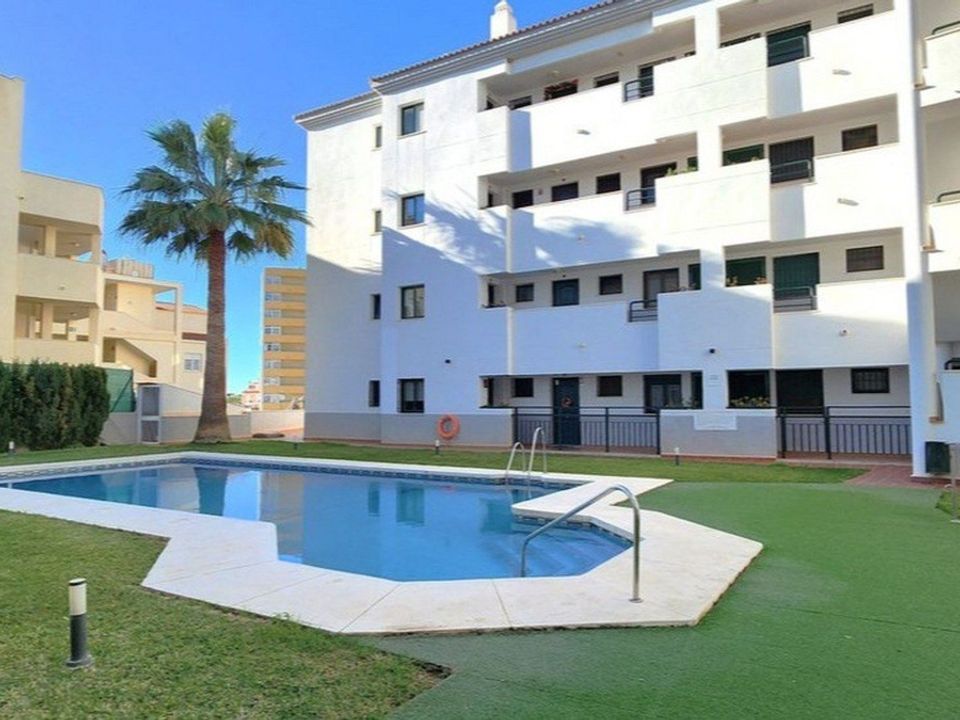 Lejlighed i Fuengirola, Malaga - foto 2