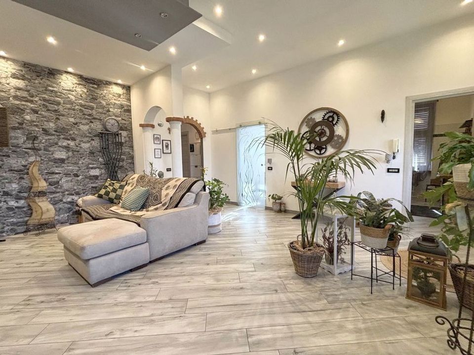 Villa i Sarzana, La Spezia - bilde 1