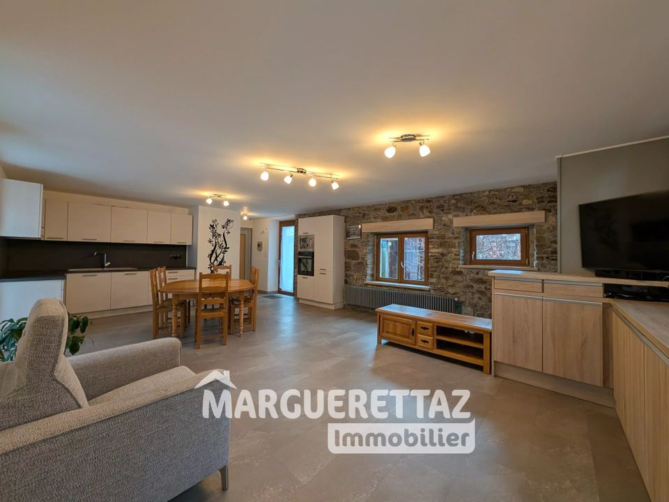 Landejendom i Boëge, Haute-Savoie - foto 1