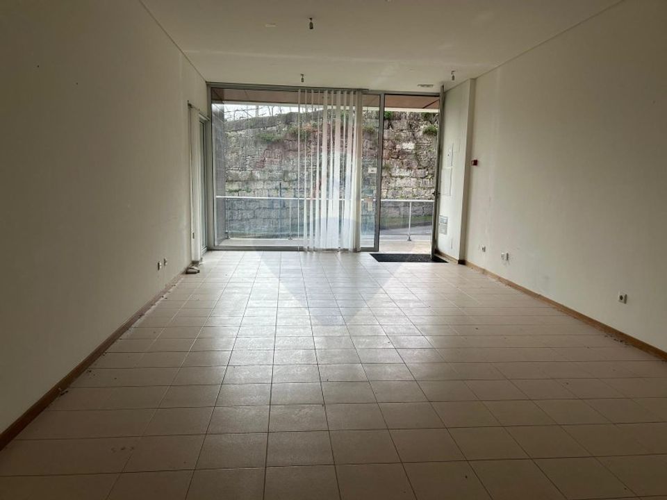 Erhvervsejendom i Arcos de Valdevez, Viana do Castelo - foto 5