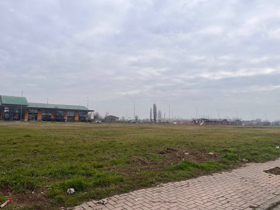 Helårsgrund i Curtatone, Mantua - foto 1
