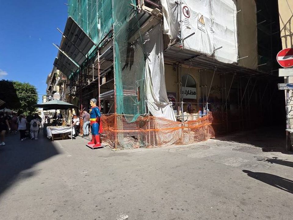Erhvervsejendom i Palermo, Palermo - foto 2