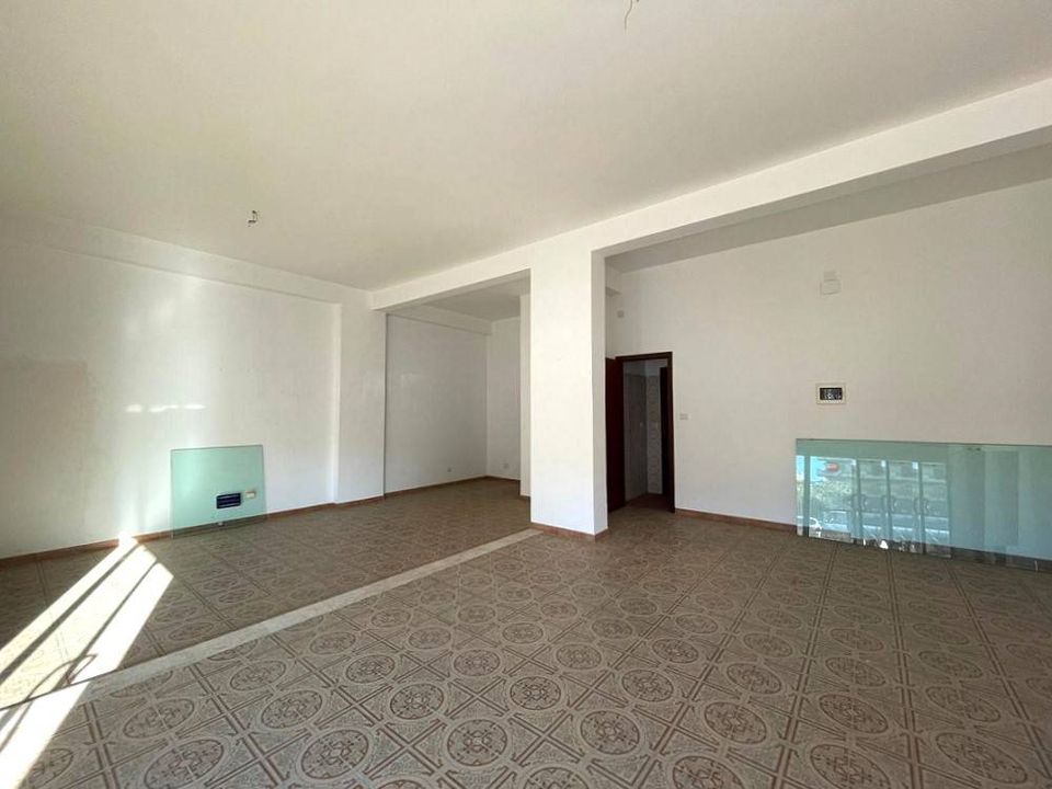 L'establiment comercial a Palermo, Palermo - foto 1