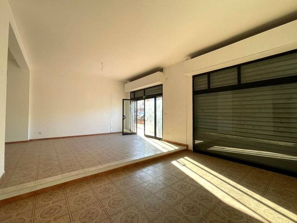 L'establiment comercial a Palermo, Palermo - foto 3