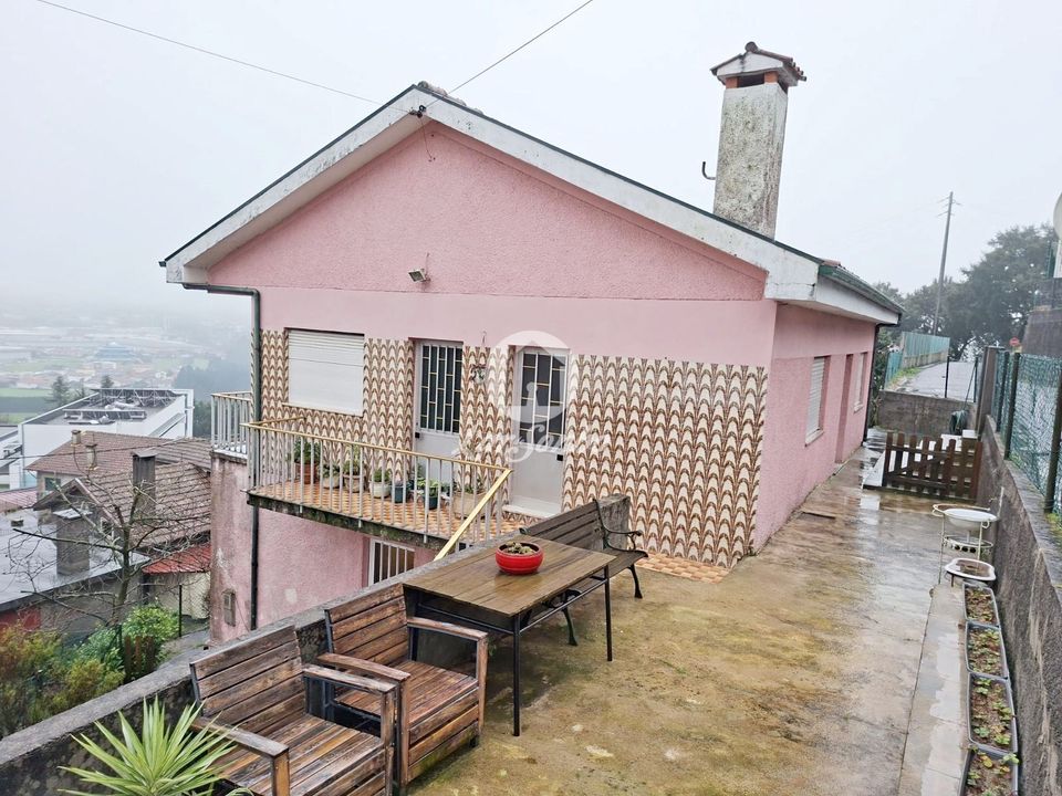 Byhus i Vila Nova de Famalicao, Braga - foto 1