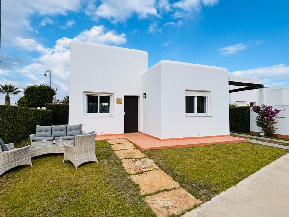 Villa i Condado de Alhama Golf Resort, Murcia - foto 1